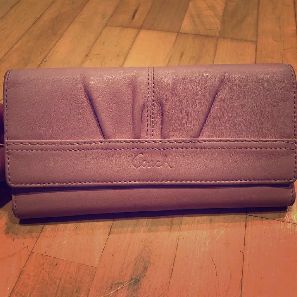 Coach Wallet pale pink